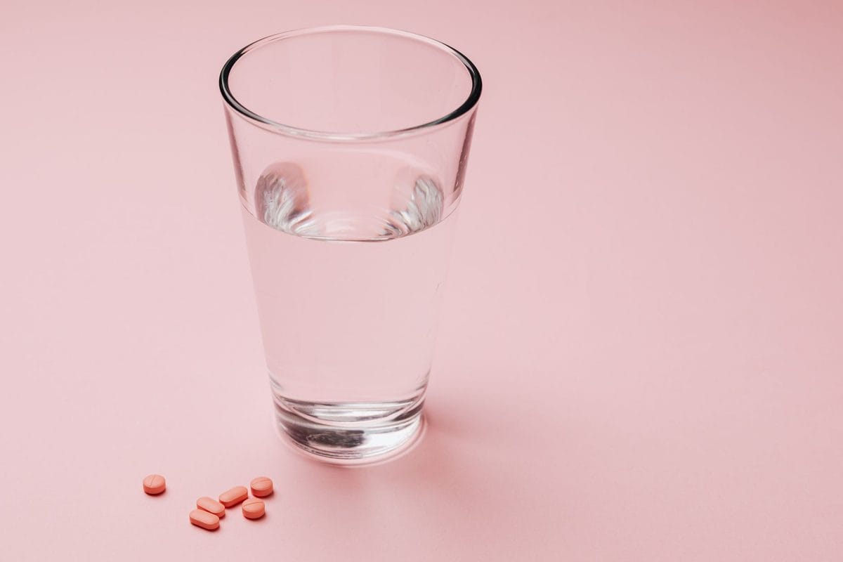 Medikamente bei Hitze: Was der Rekordsommer 2026 für Ihre Gesundheit bedeutet