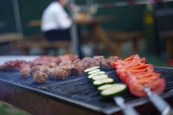 Grillen gesünder gestalten: Genuss ohne Reue im Garten