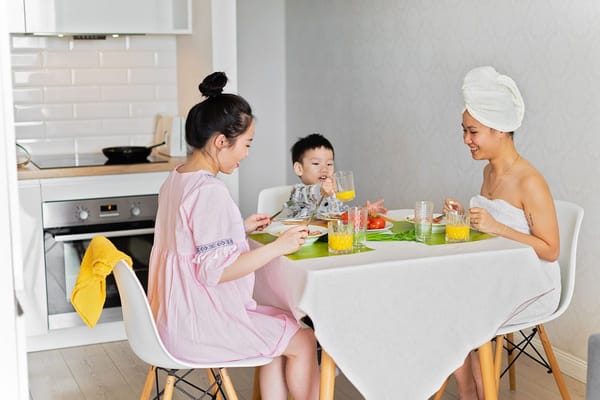 Schulstart nach den Sommerferien: Wie Familien den Übergang achtsam gestalten